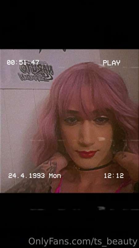 Dress me up, then rip it all off 💋❌⭕️❌