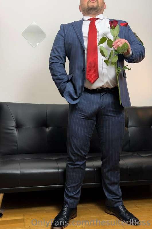 Happy Valentine’s ❤️
Hope you’re all having a good day 🔥
Swi..
