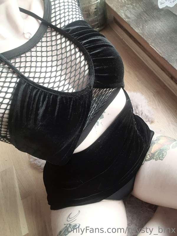mysty_binx image #18