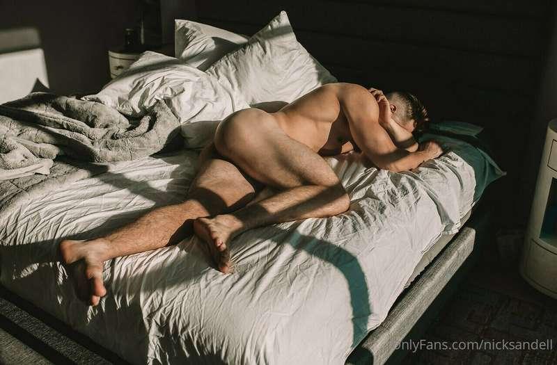 Goodnight 😴😘🌙  Photo by @randygophoto