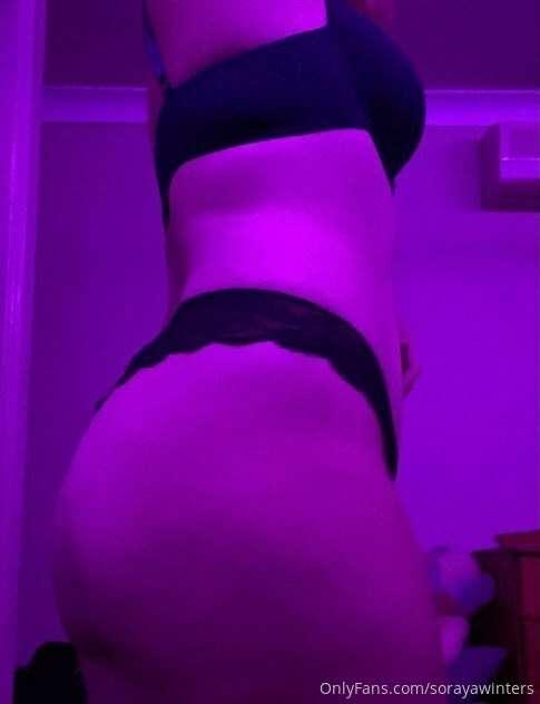 Dreamt about you last night 😫💦

Message me xx