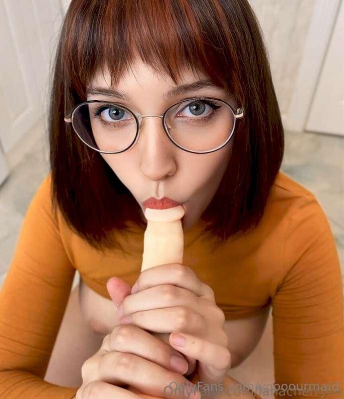 💋 I KNOW WHAT YOU NEED… 💋I’m @lanacherryxx — soft skin, wet ..