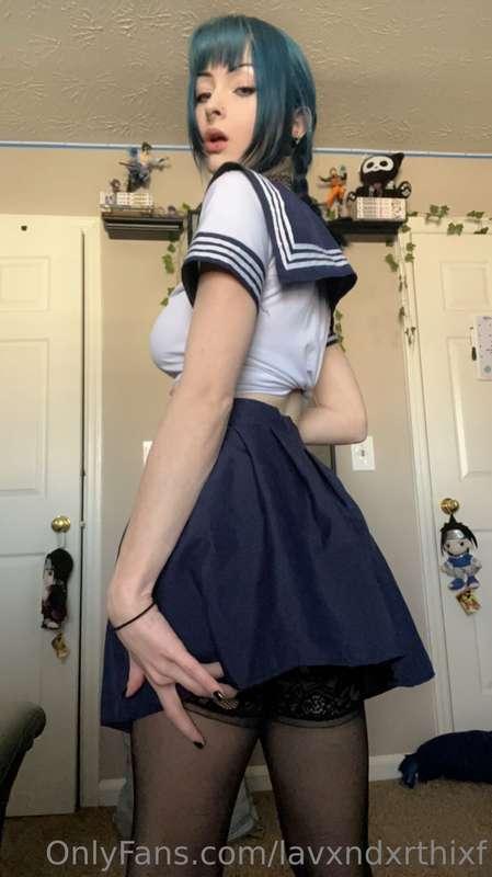 lavxndxrthixf image #1