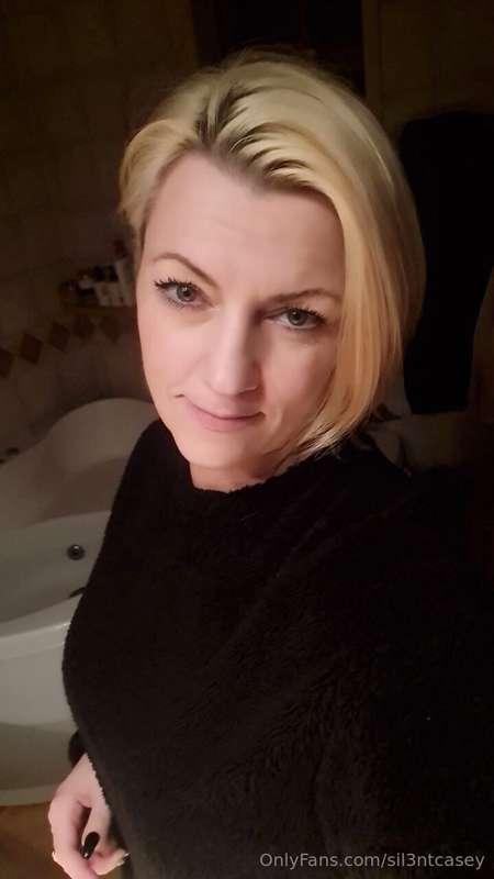 Godnat 😘 sov godt og drøm vidunderlige drømme ❤️❤️😘😘😘😘😘 Nu e..