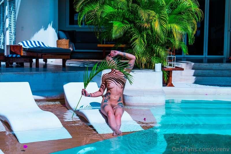 Take me back 🌴 to fun in the sun! ☀️