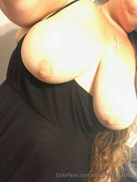 curvyredhead89 image #0