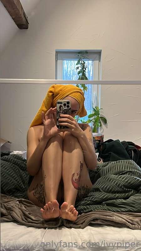 I’m still alive 🥰 hornier than ever 🥵 tomorrow I’ll get my p..