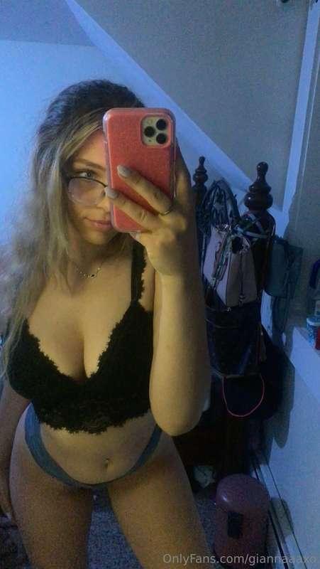 Is this enough to make you horny? 😈