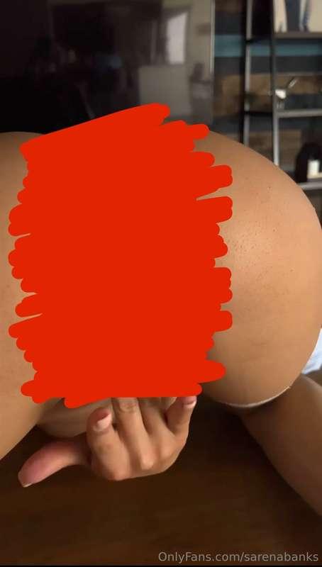 sarenabanks image #3