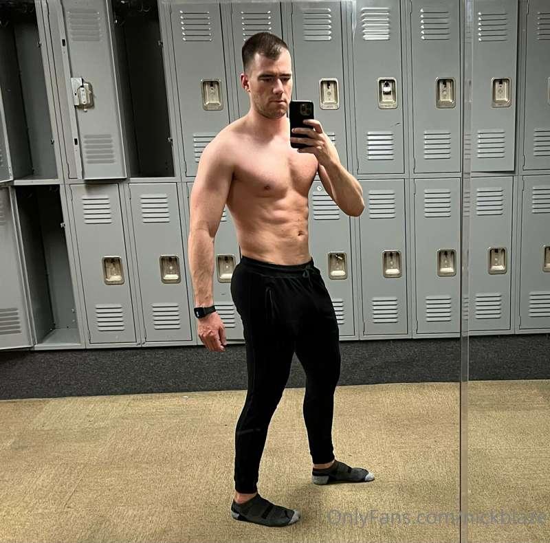 I was at the gym today, and I realized I’ve gained 10 lbs si..