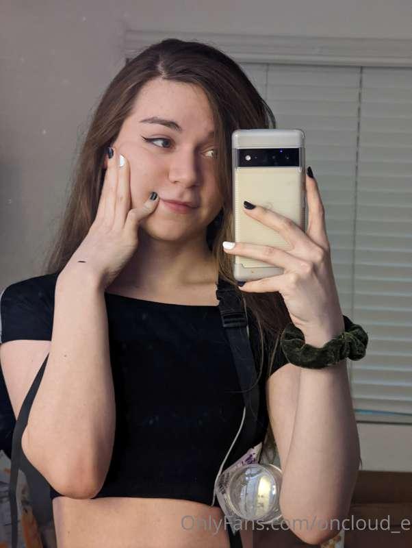 hey nothing sexy today cause i gotta go through a video i to..