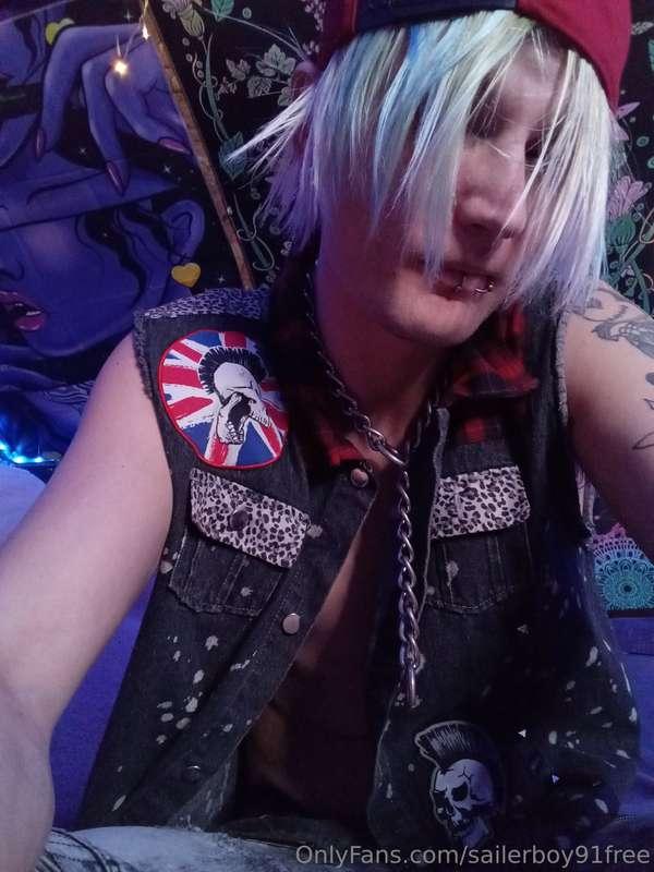 I Need New Work Outfits 🥺