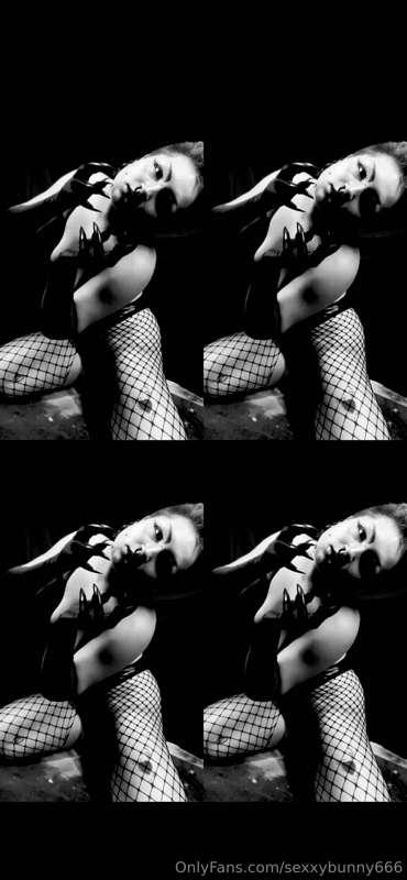 I’m a creature of the night 😈