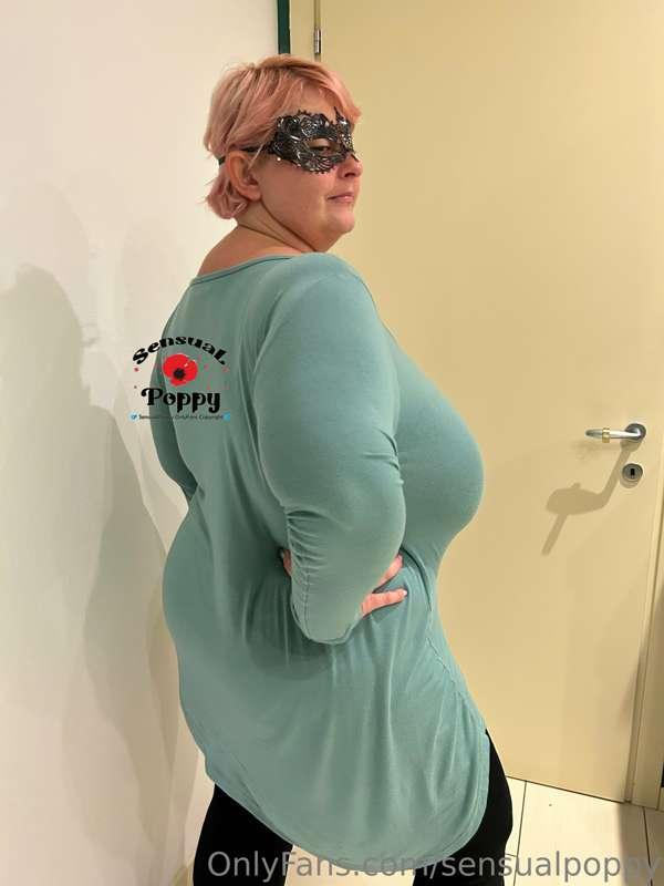 here is your everyday Sensualpoppy….
