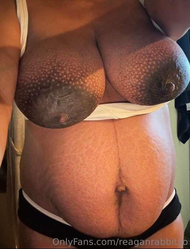 Would you like my big ol titties to be in your mouth?? 👄