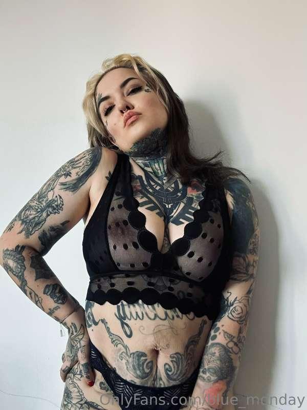 🖤🖤🖤