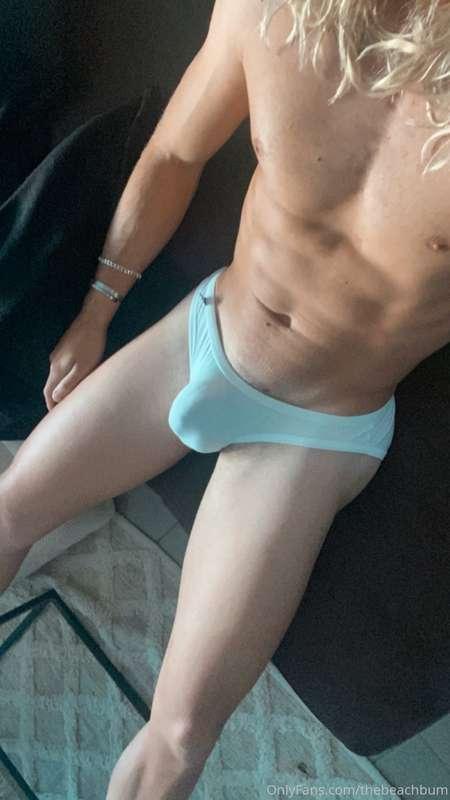 Need a volunteer to rip these off me 🙋🏼‍♂️