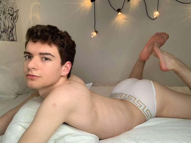 🥰😘