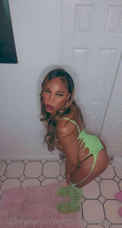 honeyrayexxx image #0