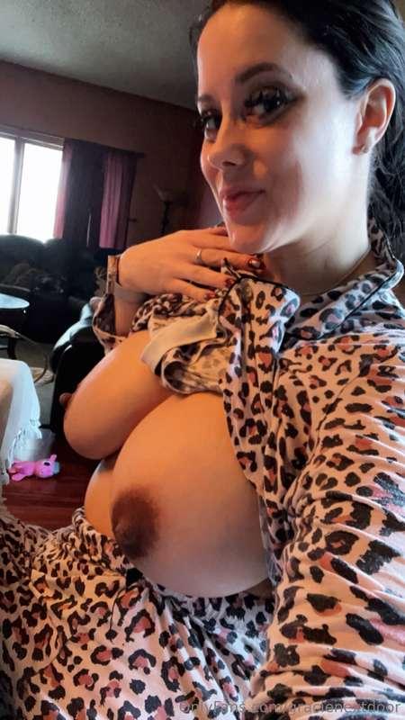 Titties are super big and sore 😢 😝