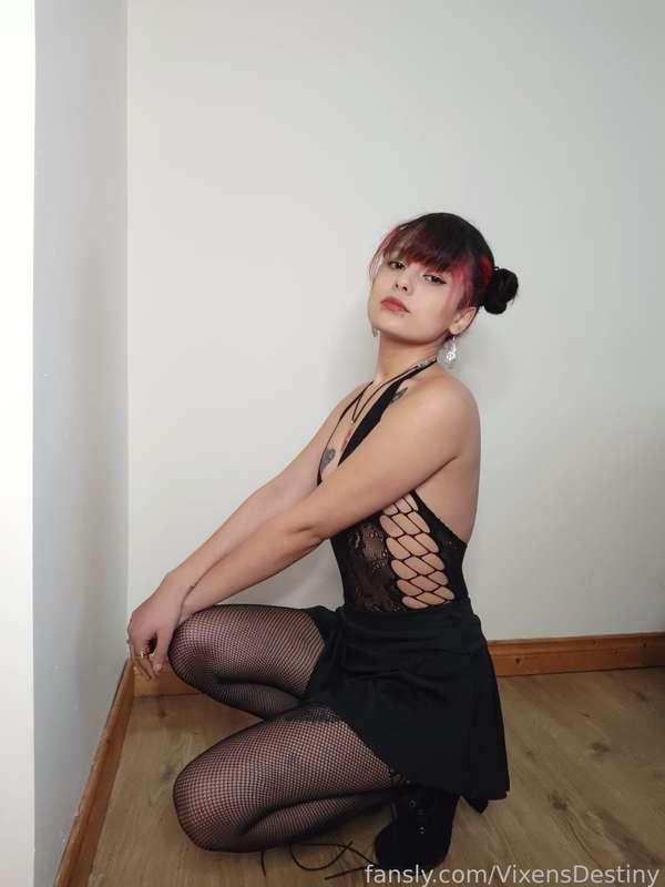 vixensdestiny image #5