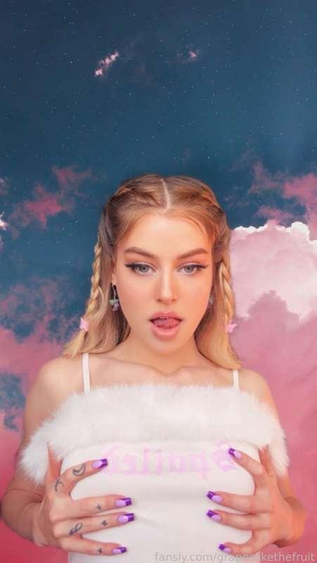 grapeslikethefruit image #0