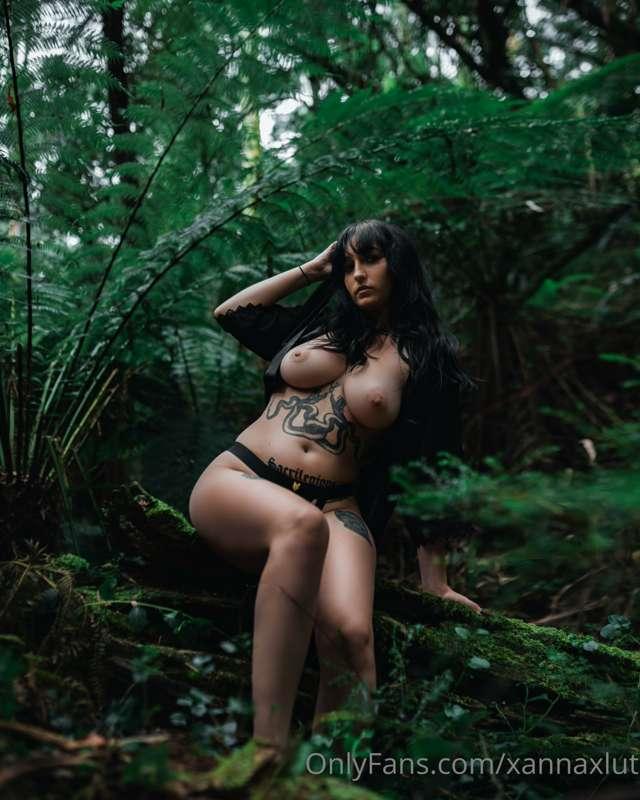 felt so free in the forest 🌲