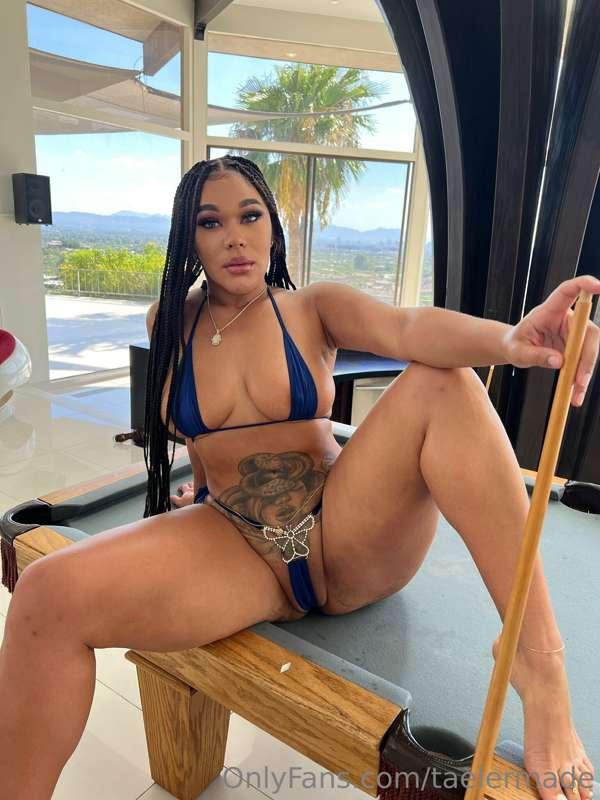 Lets do it right here sexy...