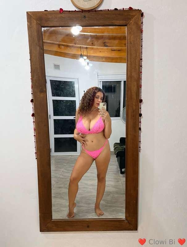 I'm so horny and I want to see your dick now baby 🔥🔥