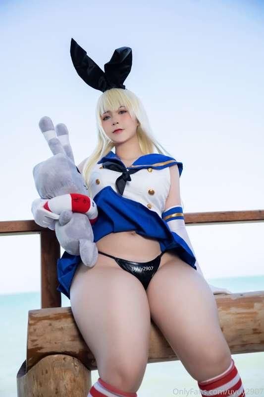 How about Shimakaze with much more thicc thighs?
More info h..