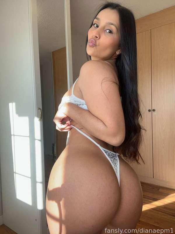 What would you do with this Latin booty? 

#gym #workout #sextape #fitness #gym #cockrate #bigtits #bigbooty #fyp #latina