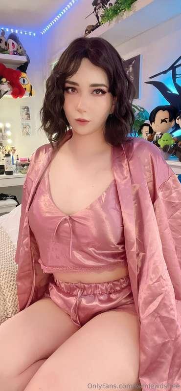 sleepover with gf (photo-set) 🌙 💋 💞our date went so well, I ..
