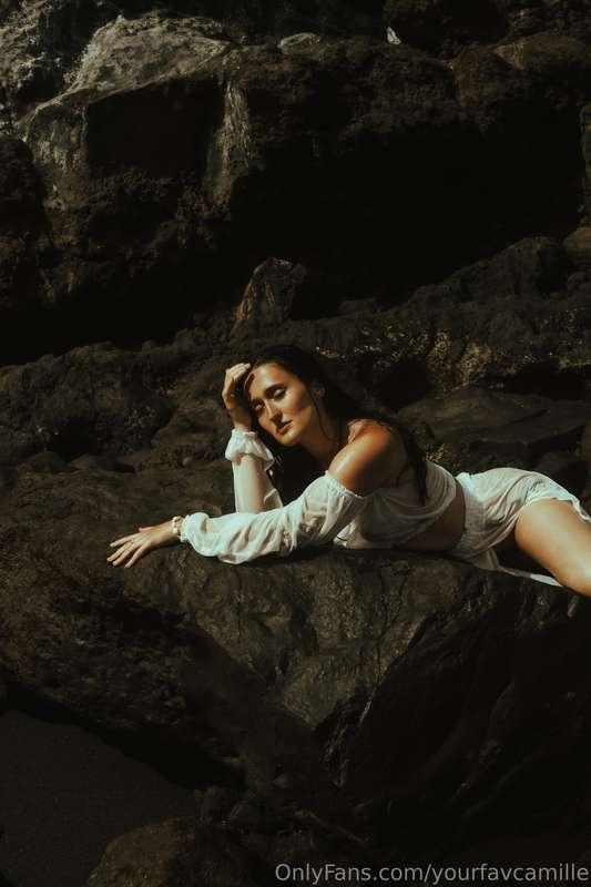 Do you like chilling on the ocean?🥰
