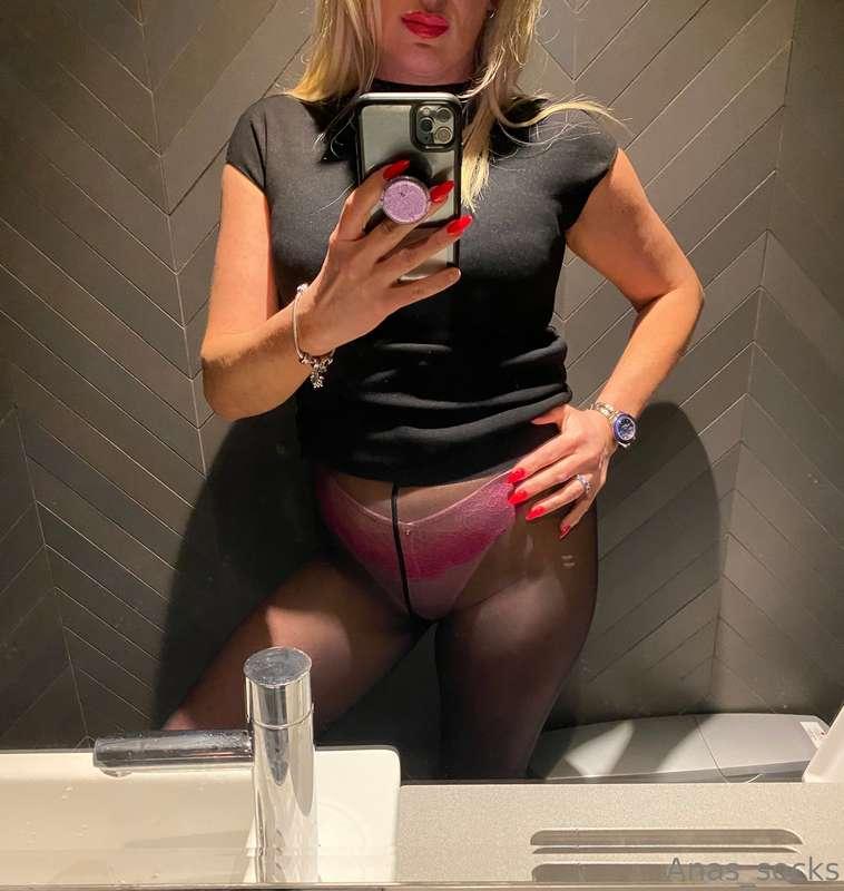 Hit ❤️ if you like the view 🍑