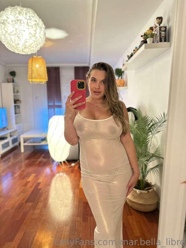 Mis tetas te desean buenas noches! Y tu que deseas? 💦💦💦😋