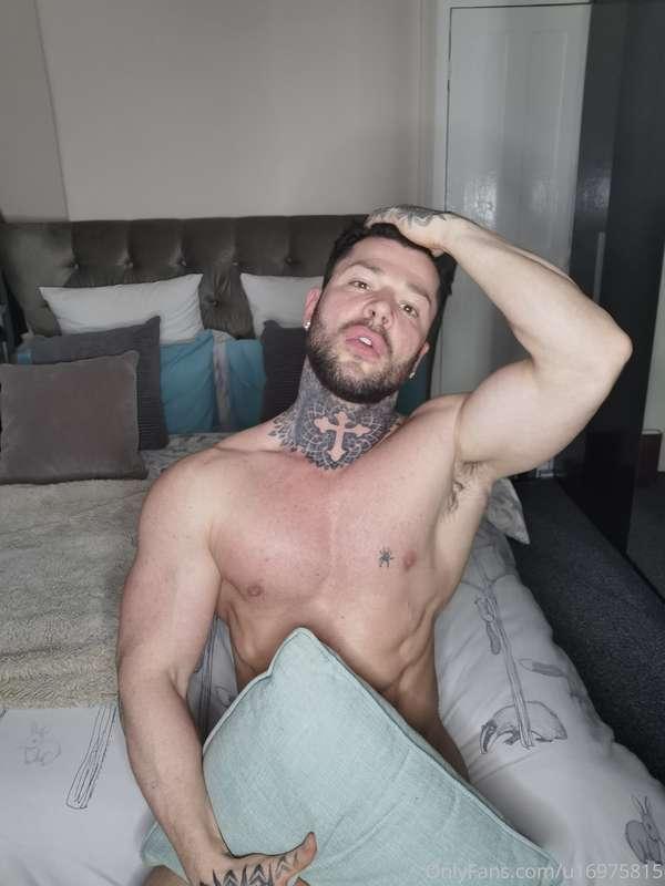 Pillow fun 😘