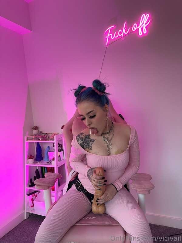 Taste my godly spit straight from my cock 🥵