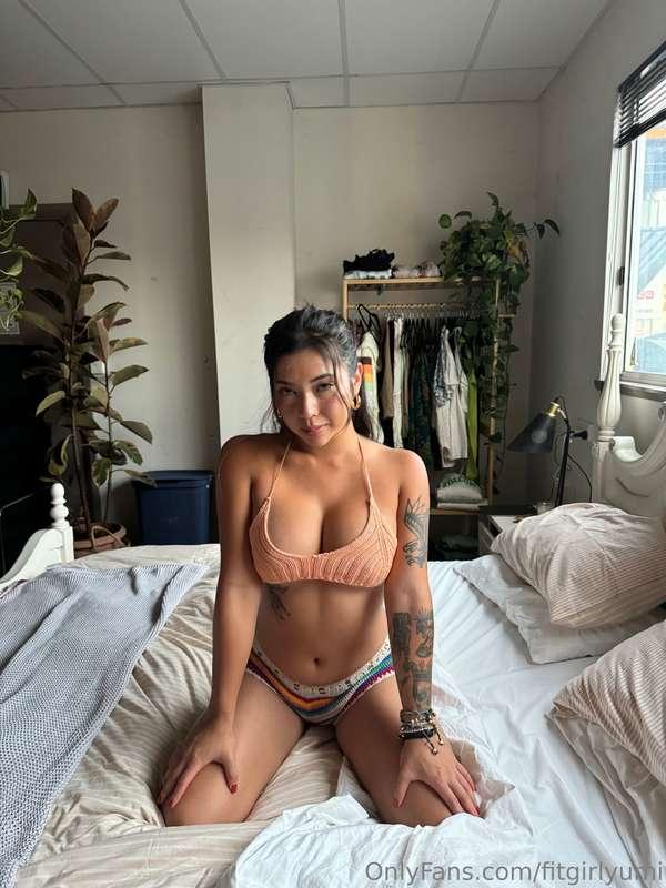 pov: waiting for you to come to bed🙈