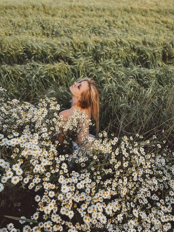 Flowers don’t worry about how they’re going to bloom. They j..