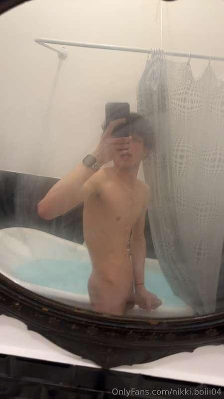 would you join me in the bath?