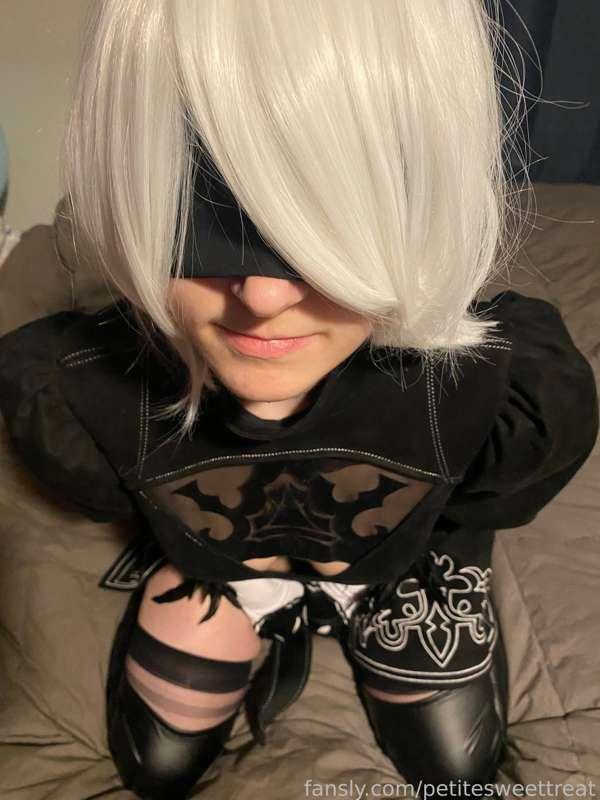 I really like how this cosplay looks 🥰

#cosplay #nier #nierautomata #2b #automata