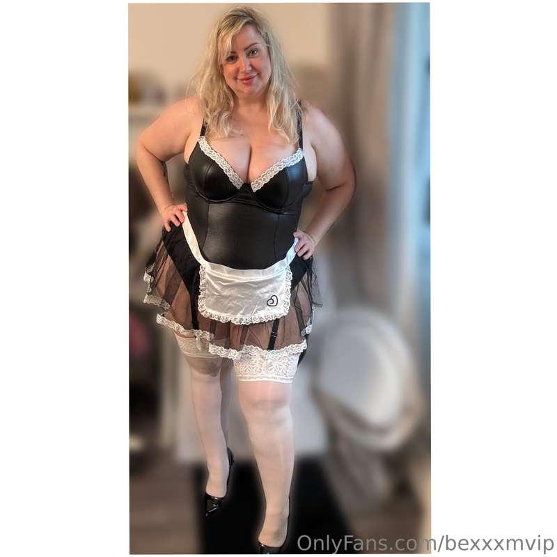Today I was a maid & my boss came home to see me stuck in th..