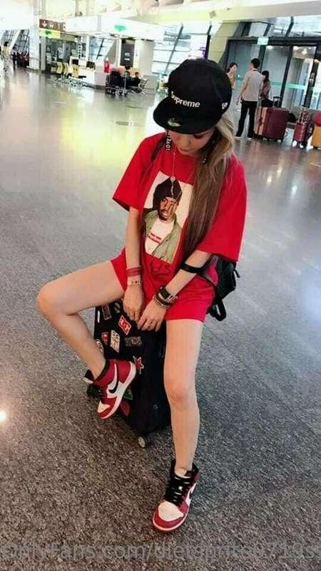 要出發去新加坡囉 
要想我喔❤