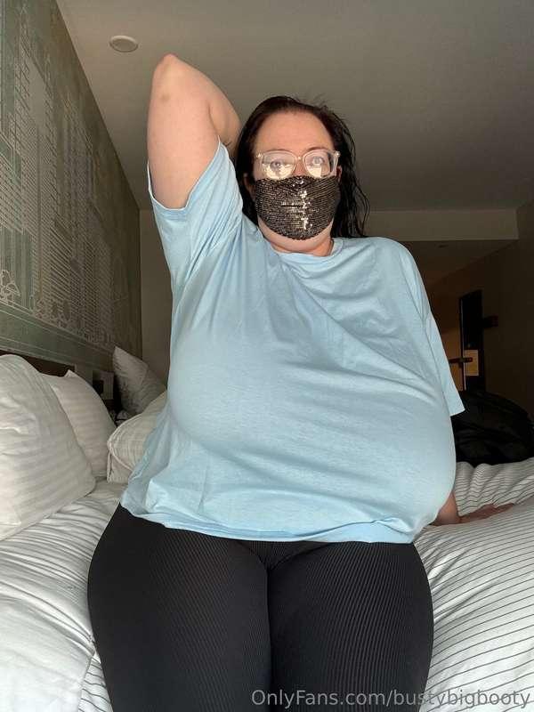 2 truths and a lie - Slut edition 😜   A. I've had sexy with ..