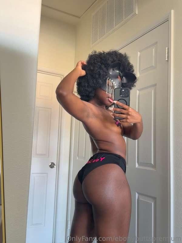 ebonybuttspremium image #3