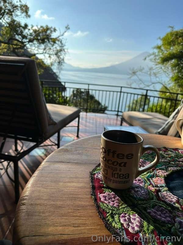 Not too bad of a view for a morning coffee. 🥰