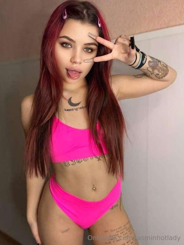 💗 This demure @liki_blue waiting to be seduced 😍 Get pussy w..