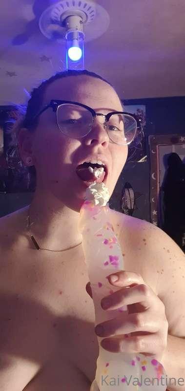 Song these pictures reminded me of would be youre my favouri..