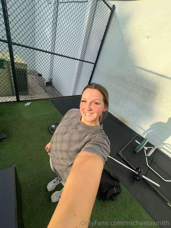 What cardio workout you wanna do with me? DM and tell me! 😉