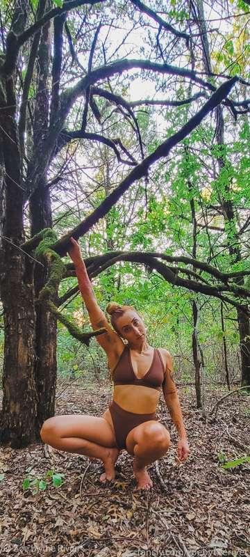 zoebytheriver image #4